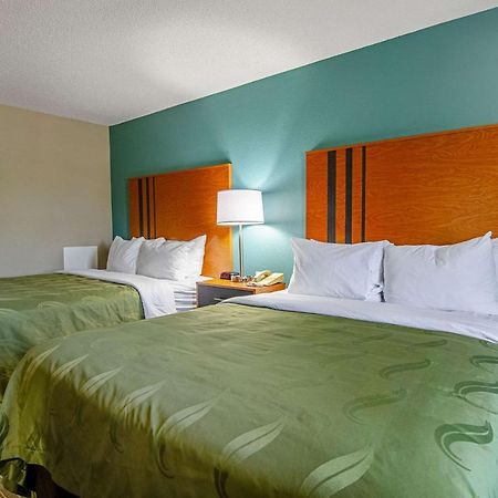 Quality Inn & Suites I-81 Exit 7 Bristol Bagian luar foto