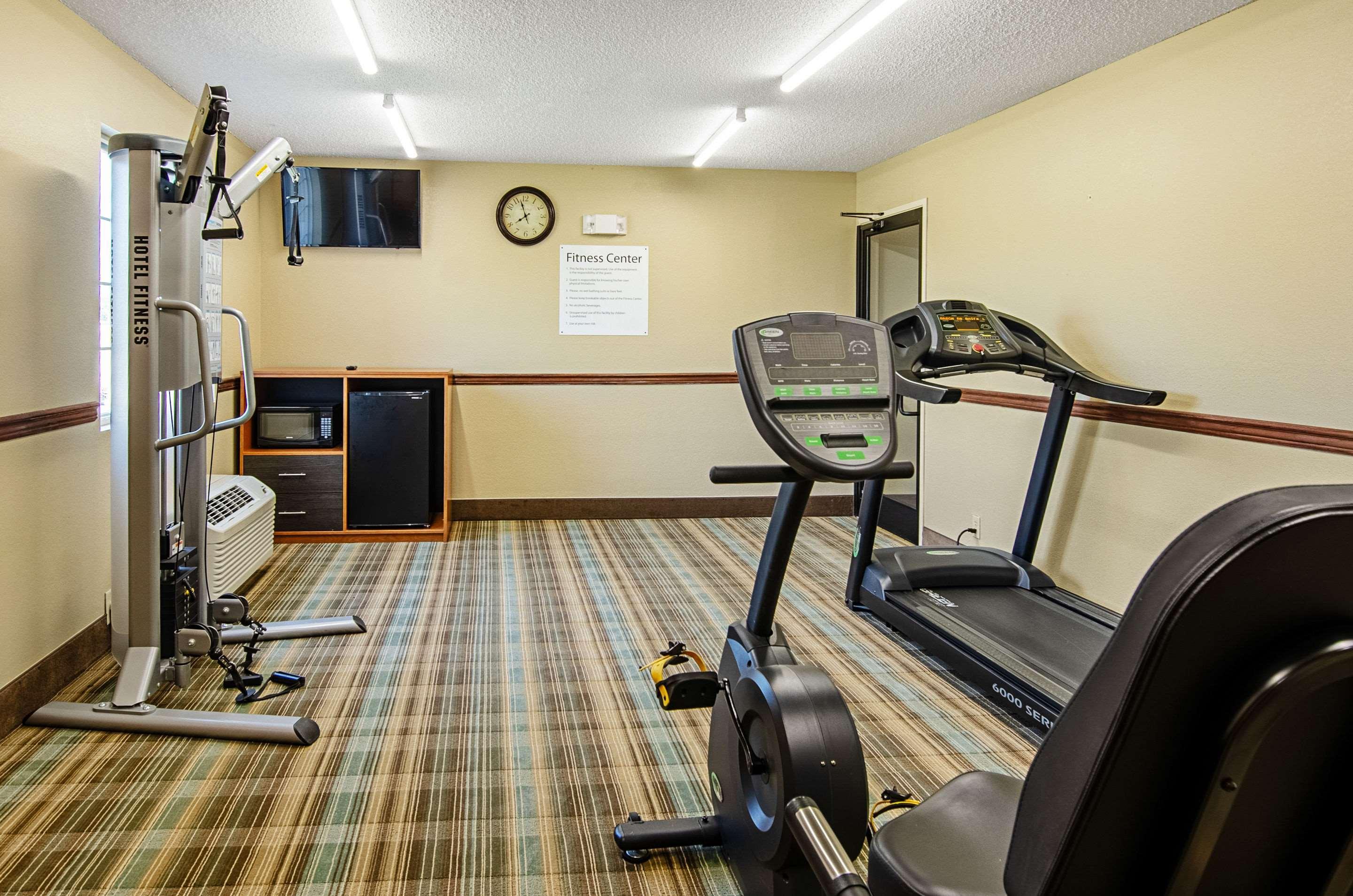 Quality Inn & Suites I-81 Exit 7 Bristol Bagian luar foto