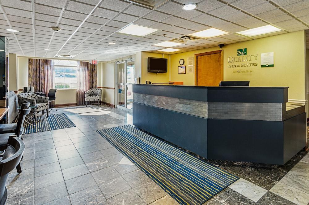 Quality Inn & Suites I-81 Exit 7 Bristol Bagian luar foto