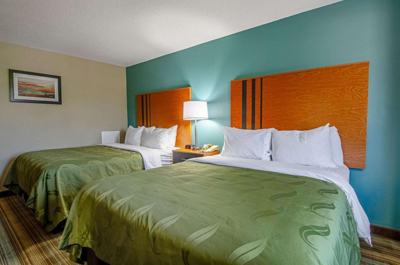 Quality Inn & Suites I-81 Exit 7 Bristol Bagian luar foto